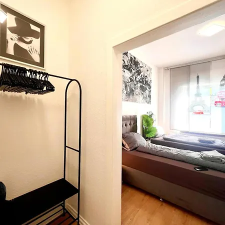 Appartement Zentrales Mit Kueche Und Wlan, Naehe Messe Und Hbf