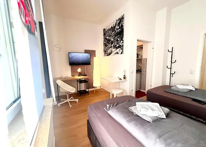 Appartamento Zentrales Mit Kueche Und Wlan, Naehe Messe Und Hbf